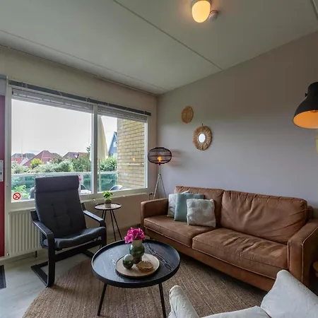 With A Bright South-facing Balcony Holiday home